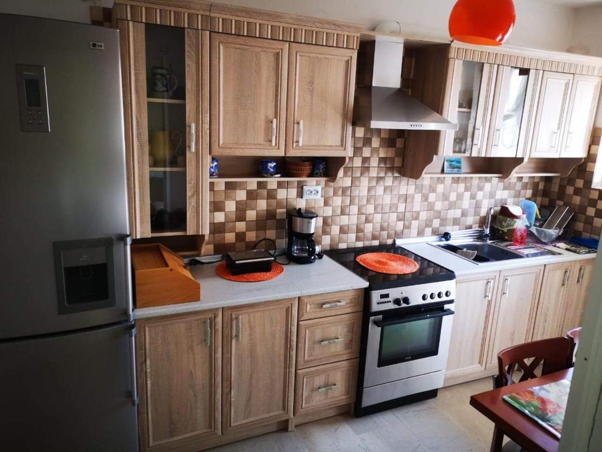 Comfortable Beachfront Apartment Loutraki  Eksteriør bilde